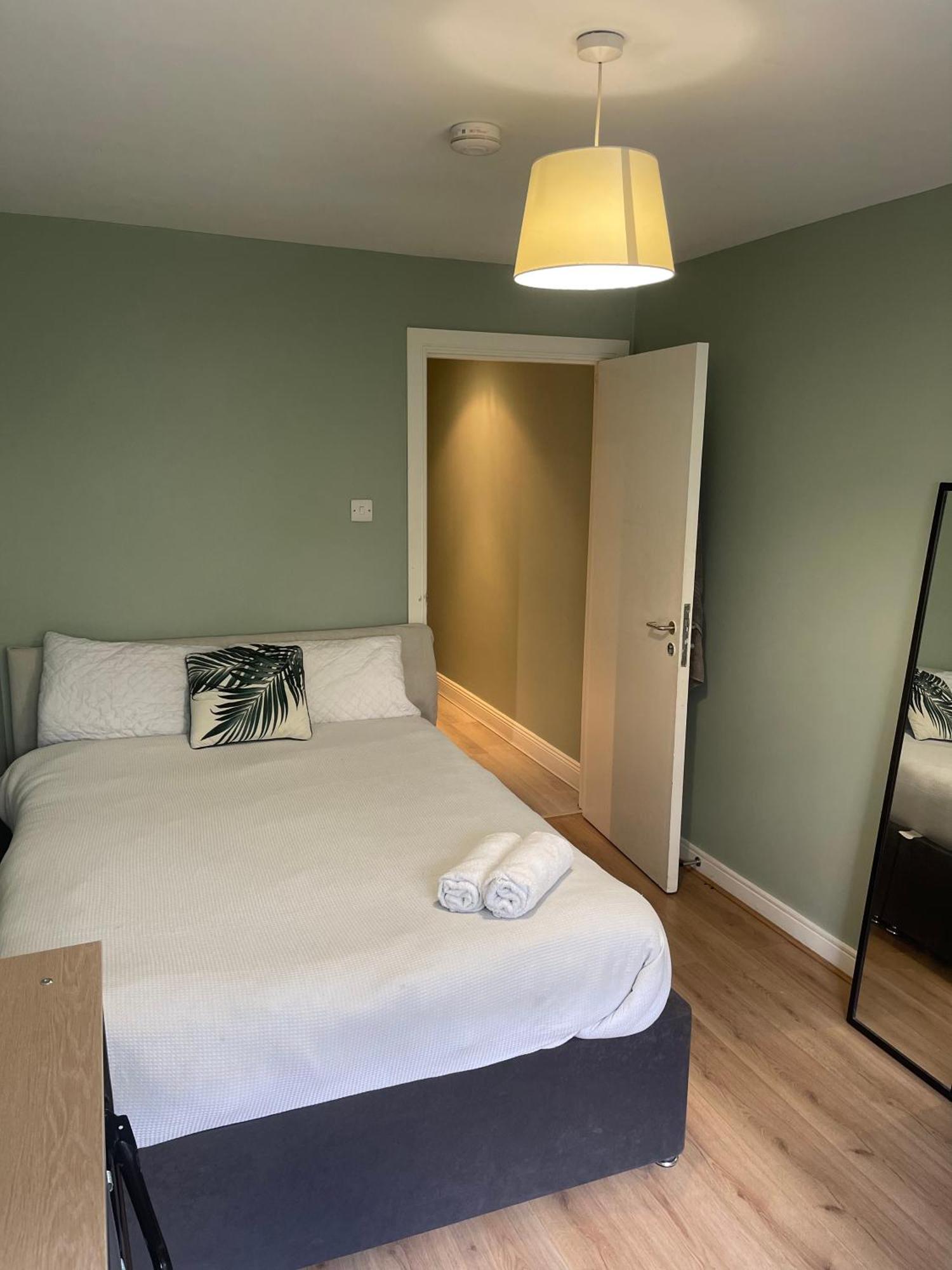 In Dublin'S Best Tourist Spot Temple Bar Fully Renovated Exterior photo